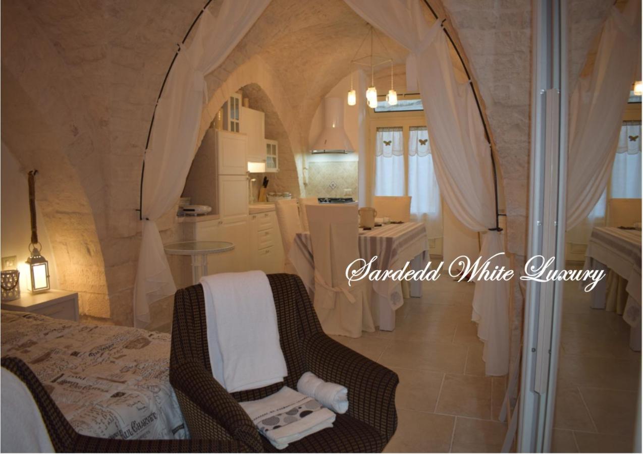 チステルニーノ Sardedd White Luxuryヴィラ エクステリア 写真
